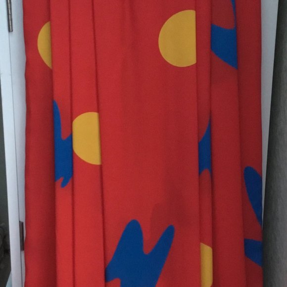 LADIES' SKIRT & SWEATER OUTFIT  by JAYMEE PAPELL - Picture 5 of 6